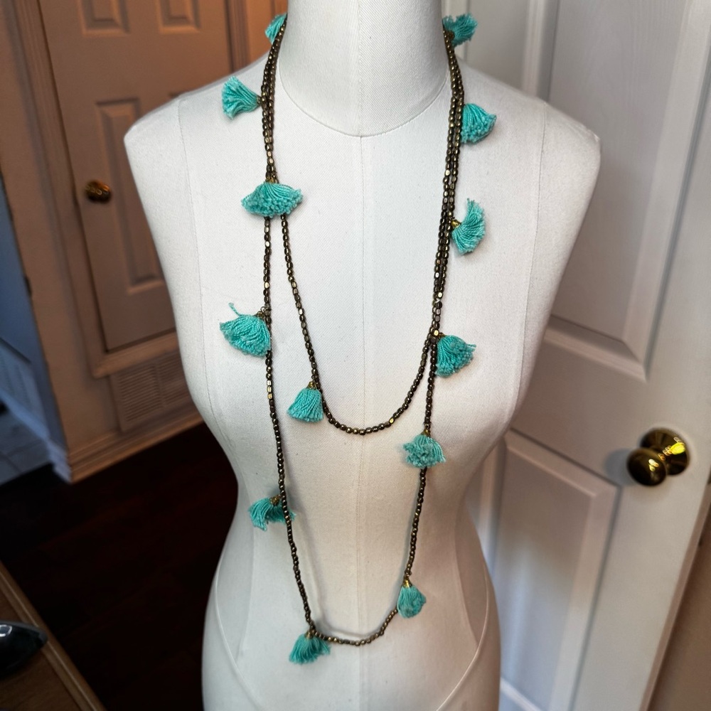 Elegant Turquoise Tassel Necklace - Picture 3 of 6